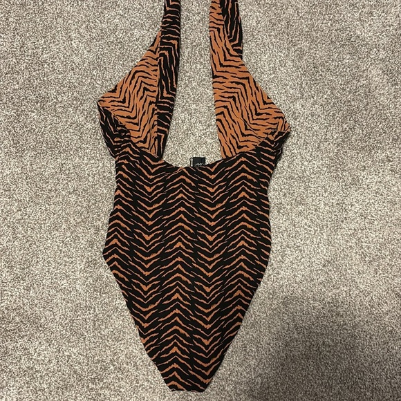 JMP The Label Santorini Halter Wrap One Piece Swimsuit - Picture 5 of 8